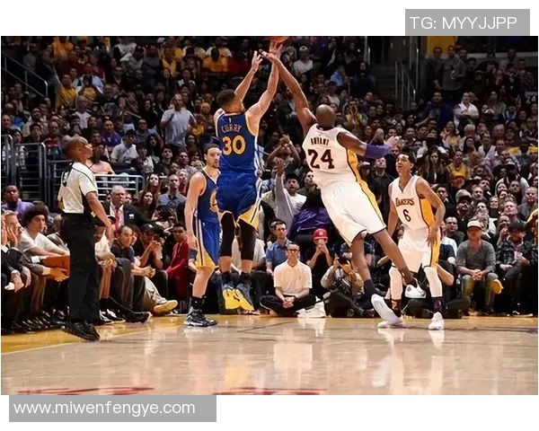 南京篮球队技艺揭秘：从战术到训练全面剖析篮球巨献的背后故事